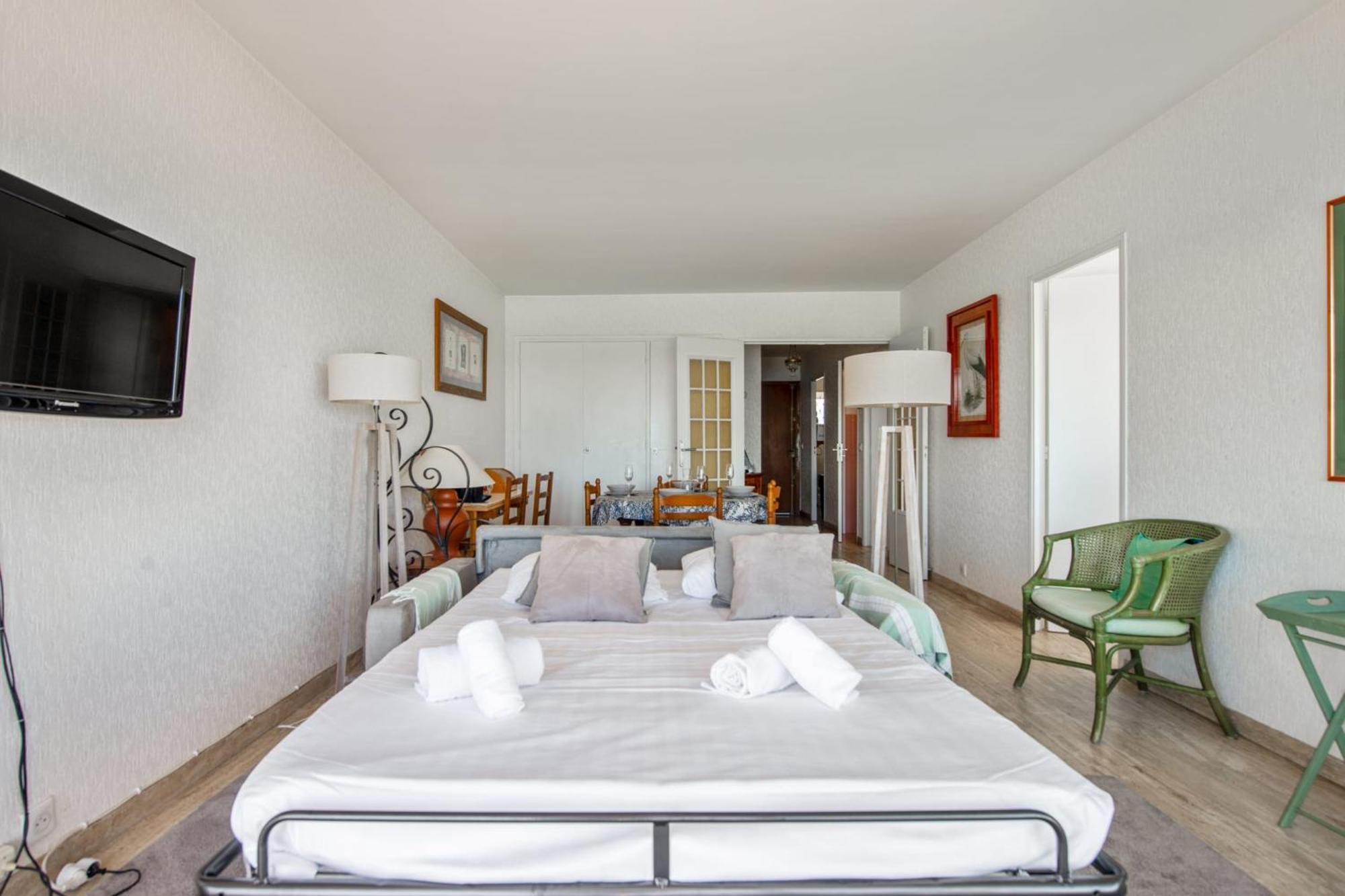 Le Balcon Sur La Baie - Welkeys Lejlighed Cagnes-sur-Mer Eksteriør billede