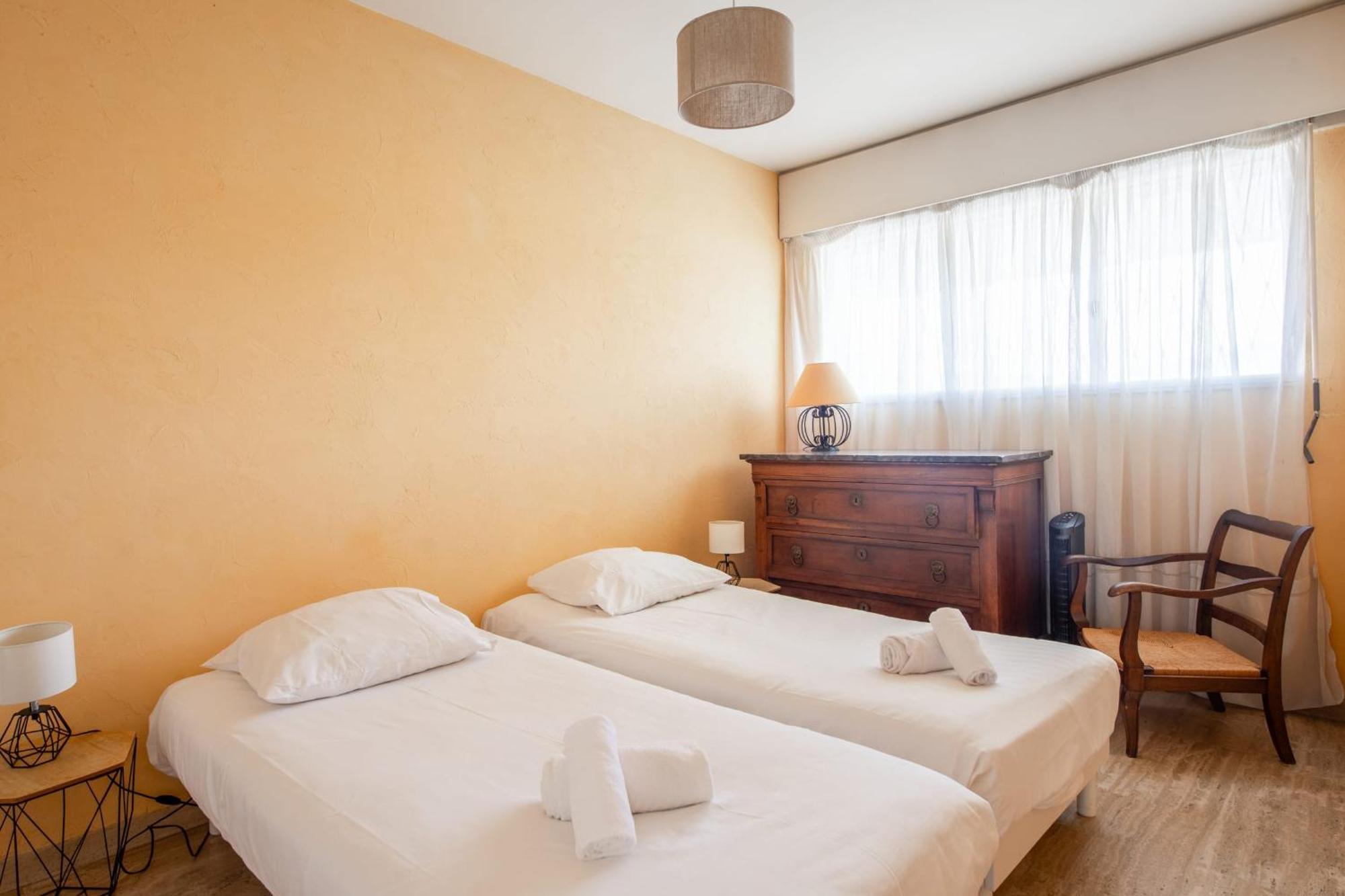 Le Balcon Sur La Baie - Welkeys Lejlighed Cagnes-sur-Mer Eksteriør billede
